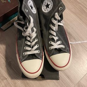 Vintage looking high tops